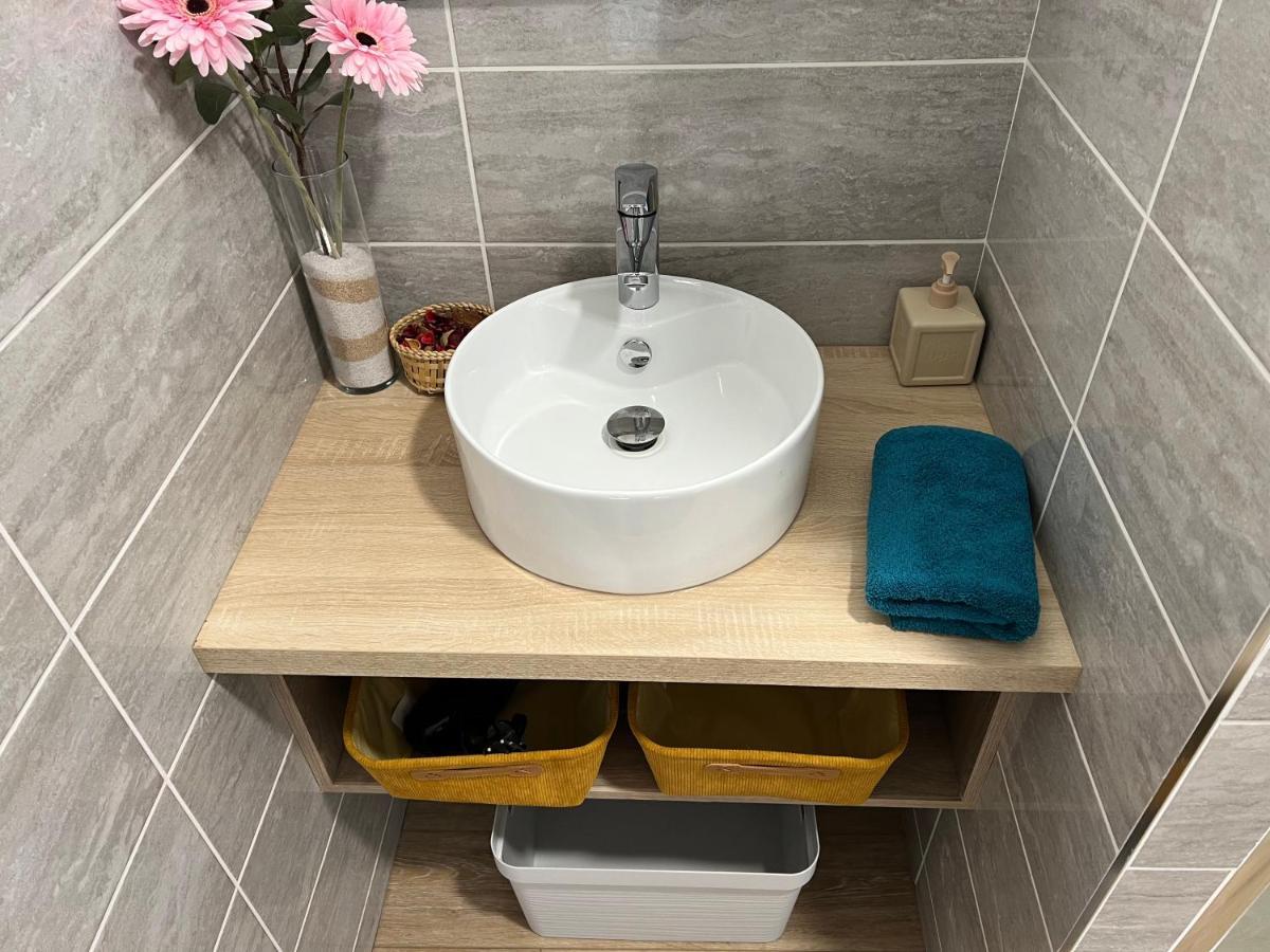 Charmant Appartement T2 Cosy Climatise Brive-la-Gaillarde Eksteriør billede